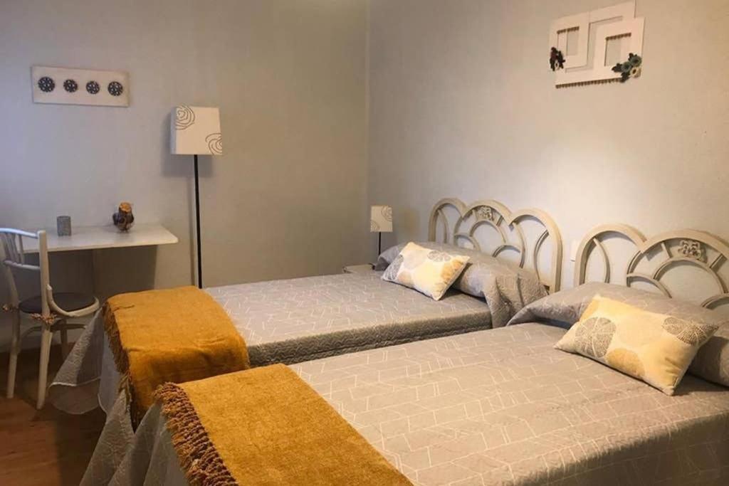 Cuartin Del Camino Apartment Ponferrada Exterior photo